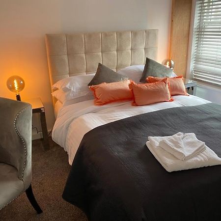 Hotel The Lion Broseley Exteriér fotografie