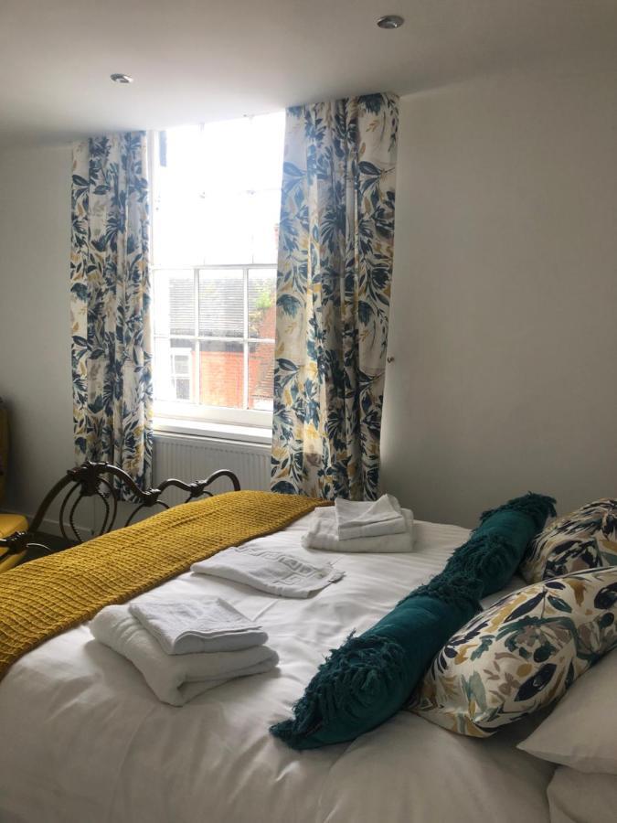 Hotel The Lion Broseley Exteriér fotografie