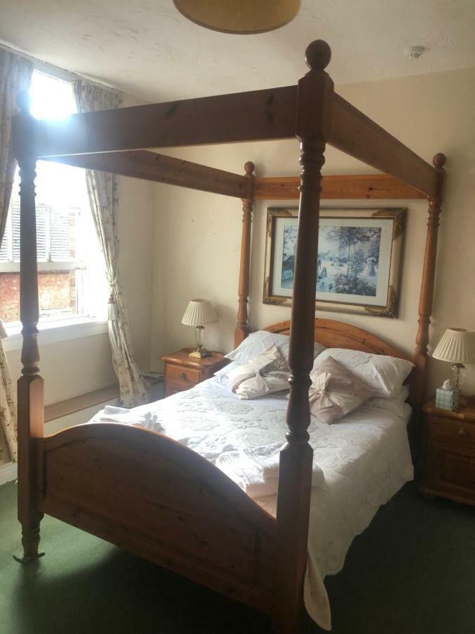 Hotel The Lion Broseley Exteriér fotografie